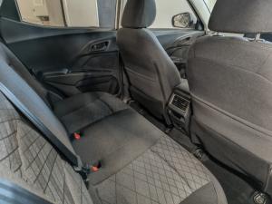 Mahindra XUV 3XO 1.2T MX3 manual - Image 6