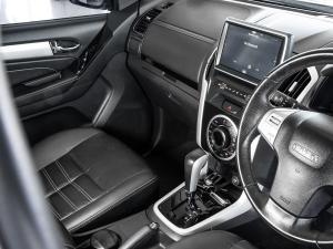 Isuzu mu-X 3.0 - Image 14
