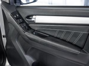 Isuzu mu-X 3.0 - Image 18