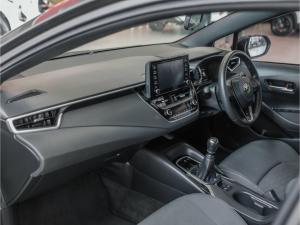 Toyota Corolla hatch 1.2T XS - Image 7
