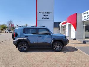 Toyota Land Cruiser FJ 2.7 4x4 GX - Image 3