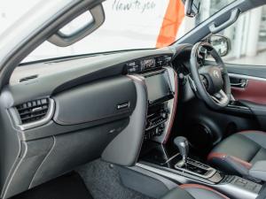 Toyota Fortuner 2.8GD-6 4x4 VX - Image 7