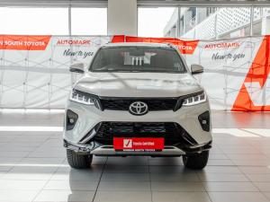 Toyota Fortuner 2.8GD-6 4x4 VX - Image 4