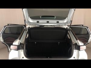 Toyota Starlet Cross 1.5 XR auto - Image 13