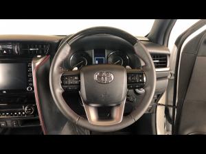 Toyota Fortuner 2.8GD-6 48V VX - Image 8