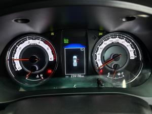 Toyota Hilux 2.8GD-6 Xtra cab Legend 50 - Image 11