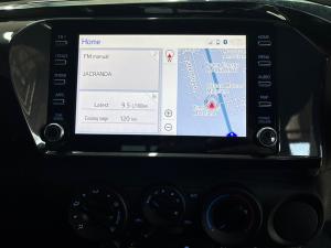 Toyota Hilux 2.8GD-6 Xtra cab Legend 50 - Image 14
