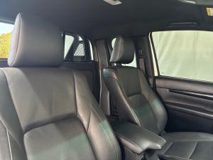 Toyota Hilux 2.8GD-6 Xtra cab Legend 50 - Image 17