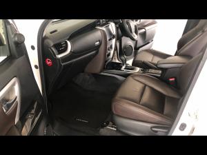 Toyota Fortuner 2.4GD-6 auto - Image 7