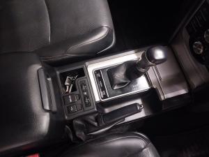 Toyota Land Cruiser Prado 2.8GD VX-L - Image 12