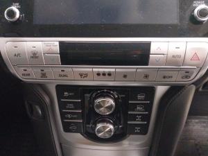 Toyota Land Cruiser Prado 2.8GD VX-L - Image 15