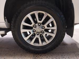 Toyota Land Cruiser Prado 2.8GD VX-L - Image 21