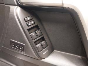 Toyota Land Cruiser Prado 2.8GD VX-L - Image 25