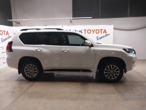 Toyota Land Cruiser Prado 2.8GD VX-L - Image 3