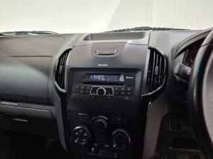 Isuzu D-Max 250 double cab 4x4 X-Rider - Image 7