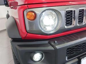 Suzuki Jimny 1.5 GLX AllGrip 5-door auto - Image 17