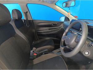 Hyundai i20 1.4 Motion auto - Image 10