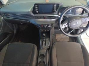 Hyundai i20 1.4 Motion auto - Image 8