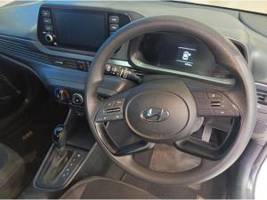 Hyundai i20 1.4 Motion auto - Image 9