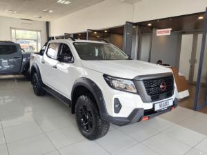 Nissan Navara 2.5DDTi double cab Pro-4X 4x4 Warrior - Image 1