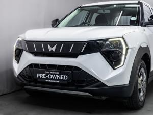 Mahindra XUV 3XO 1.2T MX3 manual - Image 11