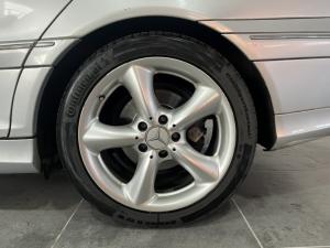 Mercedes-Benz C200 Classic automatic - Image 10