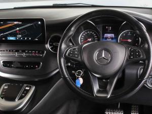 Mercedes-Benz V-Class V300d Exclusive - Image 13