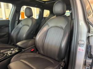 MINI Clubman John Cooper Works ALL4 Clubman - Image 16