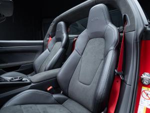 Porsche 911 targa 4 GTS - Image 27