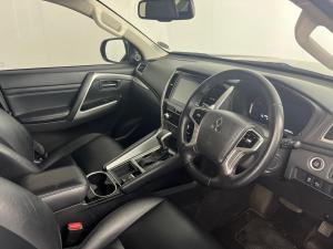 Mitsubishi Pajero Sport 2.4D automatic - Image 9