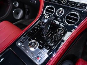 Bentley Continental GT W12 Mulliner coupe - Image 21