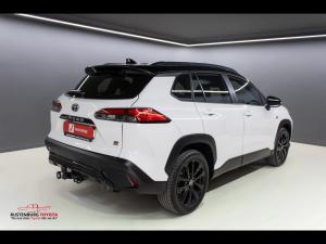 Toyota Corolla Cross 1.8 GR-Sport - Image 2