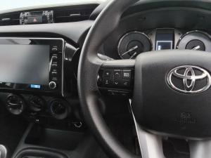 Toyota Hilux 2.4GD-6 single cab Raider manual - Image 9