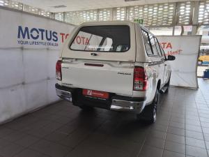 Toyota Hilux 2.4GD-6 single cab Raider manual - Image 2