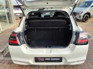 Suzuki Swift 1.2 GL+ auto - Image 11