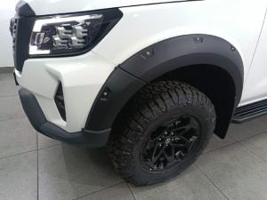 Nissan Navara 2.5DDTi double cab Pro-4X 4x4 Warrior - Image 19