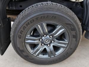Toyota Hilux 2.4GD-6 double cab Raider auto - Image 17