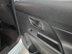 Suzuki Ertiga 1.5 GA - Image 8