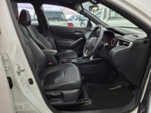 Toyota Corolla Cross 1.8 XS - Image 11