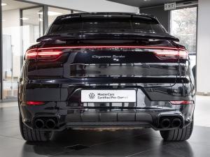 Porsche Cayenne turbo coupe - Image 11