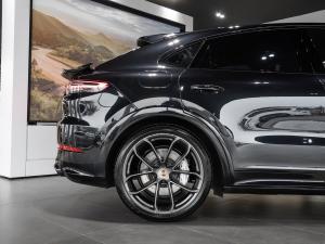 Porsche Cayenne turbo coupe - Image 13