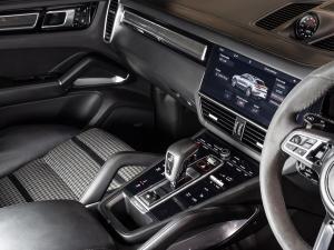Porsche Cayenne turbo coupe - Image 18