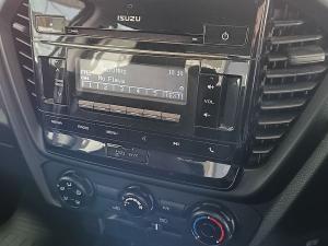 Isuzu D-Max 1.9TD double cab L auto - Image 20