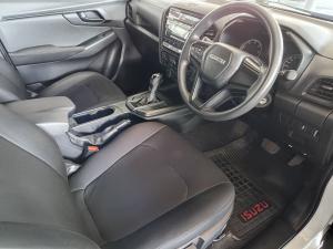 Isuzu D-Max 1.9TD double cab L auto - Image 9