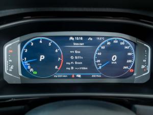 Volkswagen T-Roc 2.0TSI 4Motion R-Line - Image 13