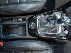 Volkswagen T-Roc 2.0TSI 4Motion R-Line - Image 15