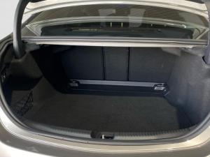 Mercedes-Benz C-Class C220d Avantgarde - Image 11