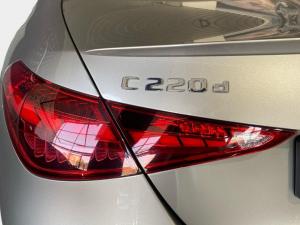 Mercedes-Benz C-Class C220d Avantgarde - Image 14