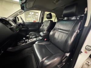 Toyota Fortuner 3.0D-4D 4x4 Ltd edition auto - Image 7