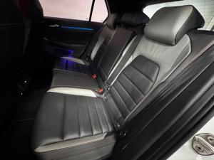 Volkswagen Golf GTI - Image 7